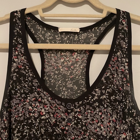 Lush Pattern Tank - Picture 2 of 4